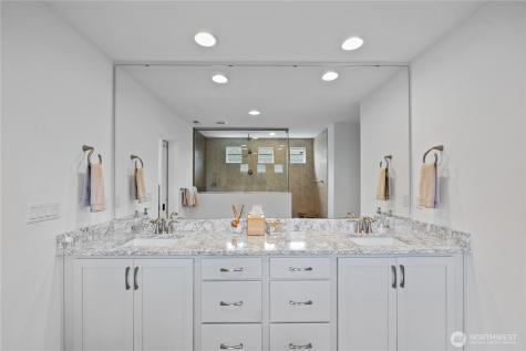 20818 54th Avenue W Lynnwood WA 98036