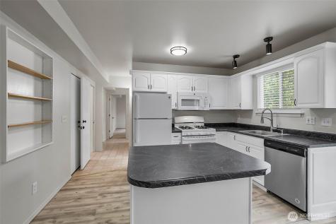 1839 NE 172nd Street Shoreline WA 98155