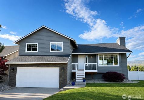 576 Saddle Rock Loop Wenatchee WA 98801