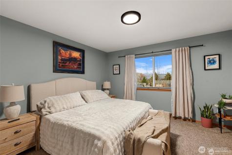576 Saddle Rock Loop Wenatchee WA 98801
