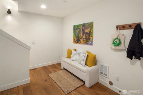 2361 Minor Avenue E Seattle WA 98102