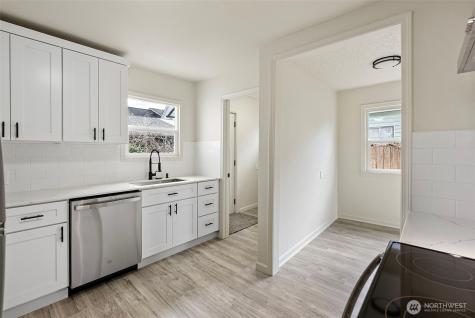 2414 S 8th Street Tacoma WA 98405