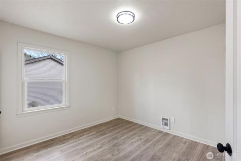 2414 S 8th Street Tacoma WA 98405