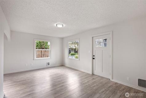 2414 S 8th Street Tacoma WA 98405
