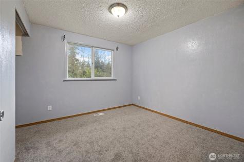 4281 Northgate Drive Oak Harbor WA 98277