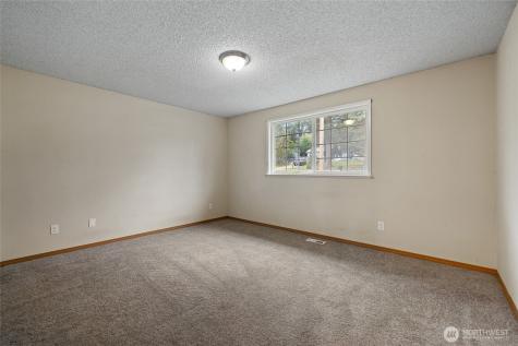 4281 Northgate Drive Oak Harbor WA 98277