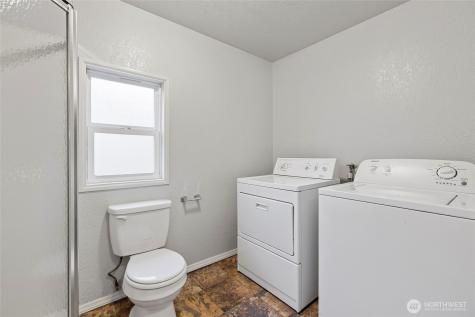 4281 Northgate Drive Oak Harbor WA 98277