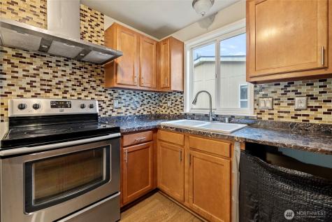 4281 Northgate Drive Oak Harbor WA 98277