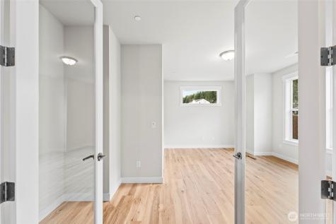 14826 210th Place E Bonney Lake WA 98391