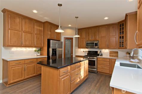 24907 SE 21st Place Sammamish WA 98075