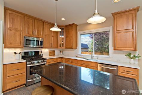 24907 SE 21st Place Sammamish WA 98075
