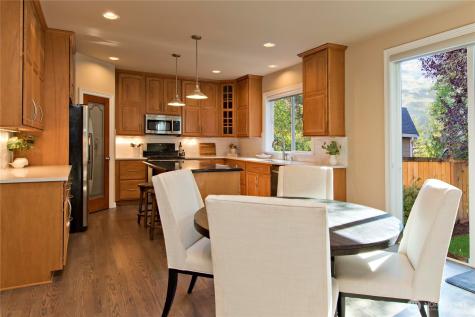 24907 SE 21st Place Sammamish WA 98075
