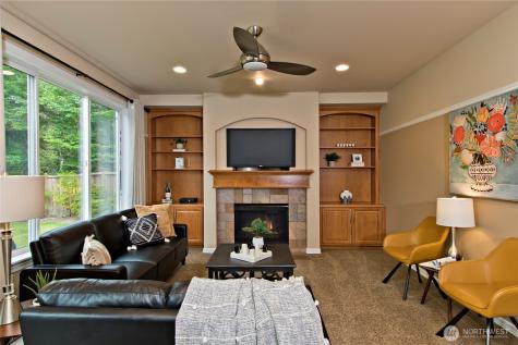 24907 SE 21st Place Sammamish WA 98075