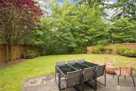 24907 SE 21st Place Sammamish WA 98075