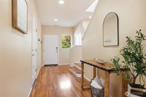 3091 Eagle Loop NE Lacey WA 98516