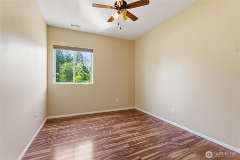 3091 Eagle Loop NE Lacey WA 98516