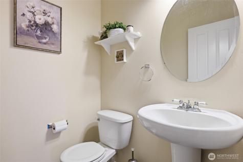 3091 Eagle Loop NE Lacey WA 98516