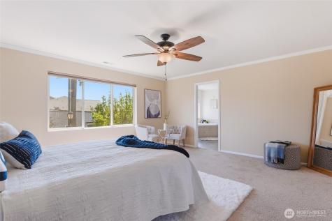 3091 Eagle Loop NE Lacey WA 98516