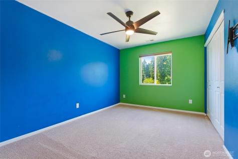 3091 Eagle Loop NE Lacey WA 98516