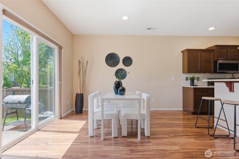 3091 Eagle Loop NE Lacey WA 98516