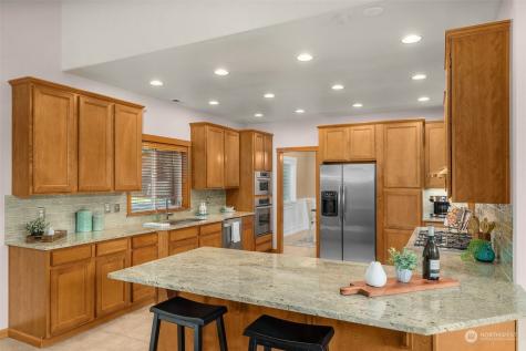 223 138th Place Se Everett WA 98208
