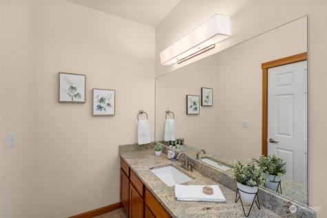 223 138th Place Se Everett WA 98208
