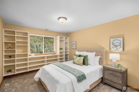 223 138th Place Se Everett WA 98208