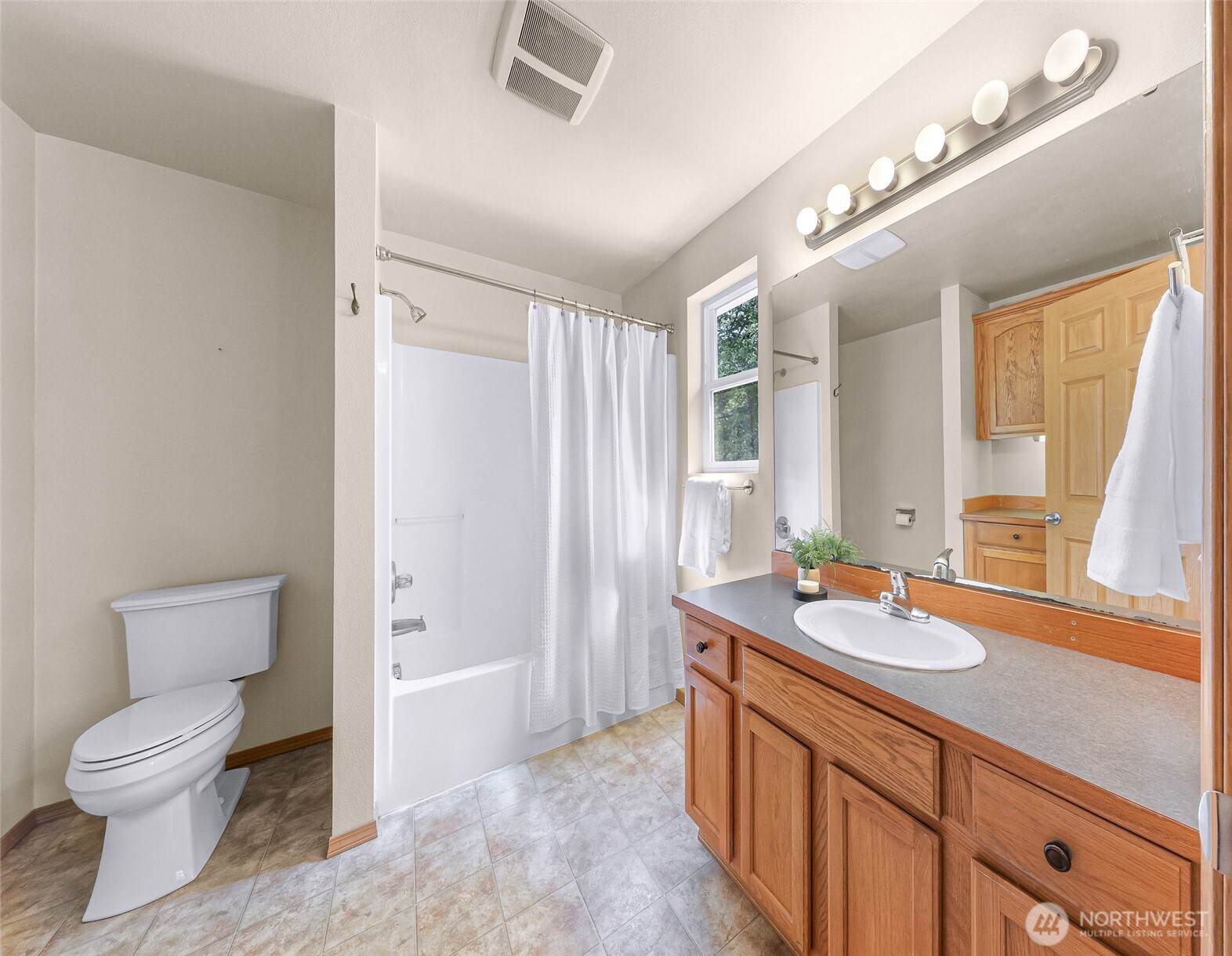 3984 Probert Place Bellingham WA 98225