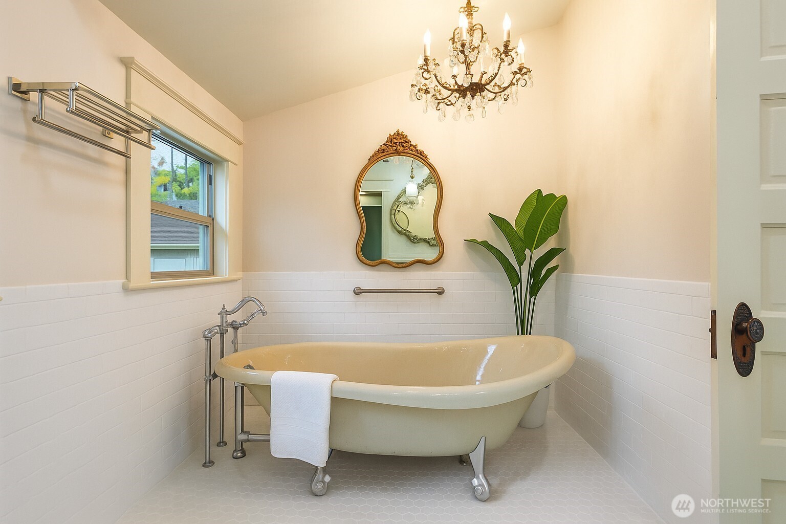 1604 Lincoln Creek Road Rochester WA 98579