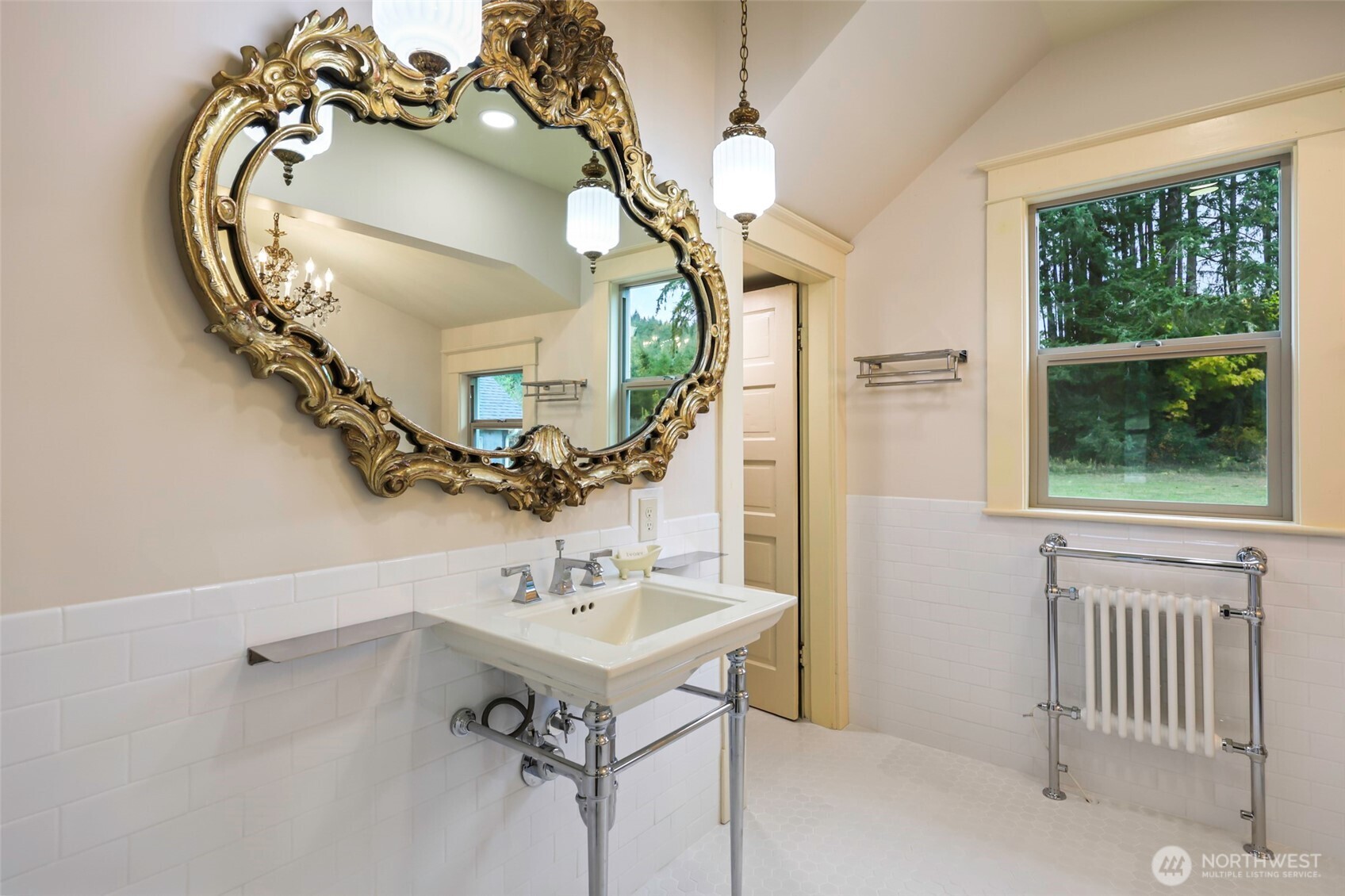 1604 Lincoln Creek Road Rochester WA 98579