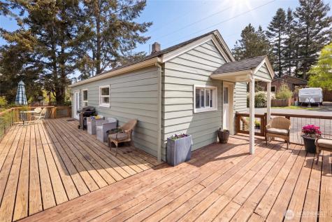 205 Franck Street Friday Harbor WA 98250