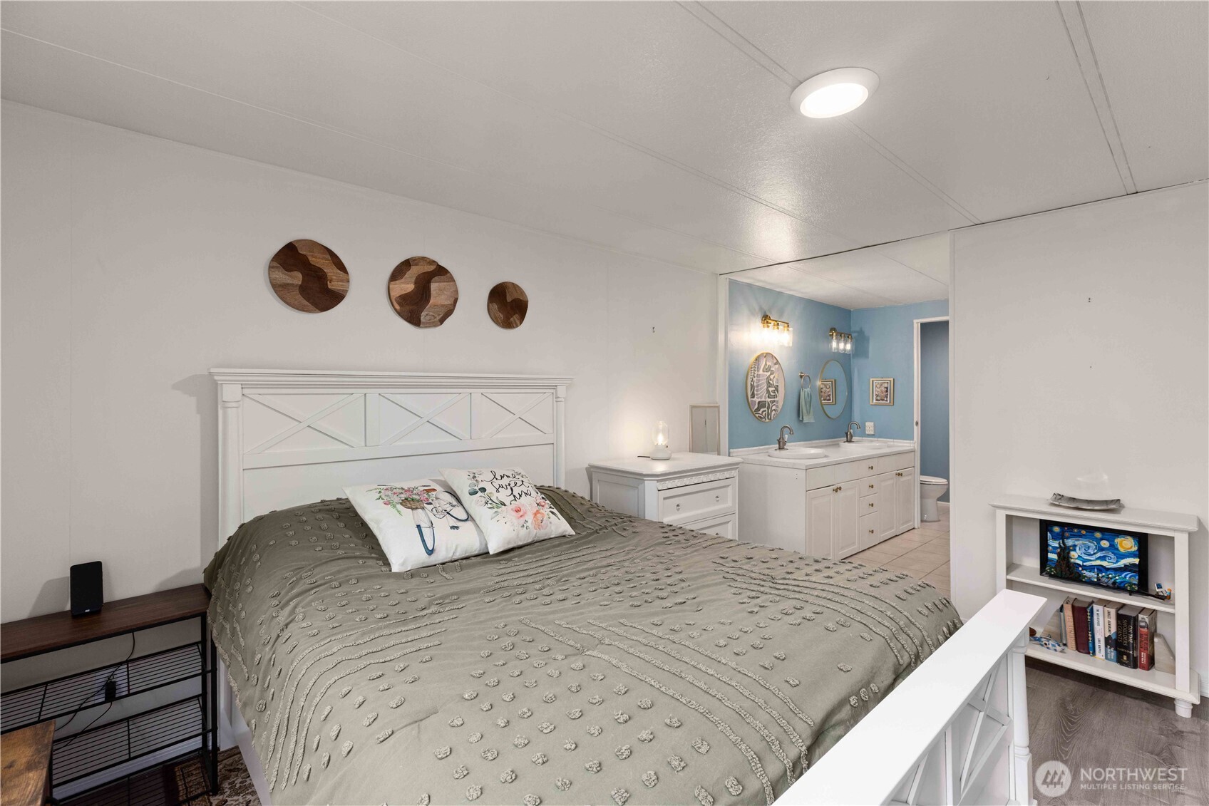 11811 NE Jefferson Point Road Kingston WA 98346