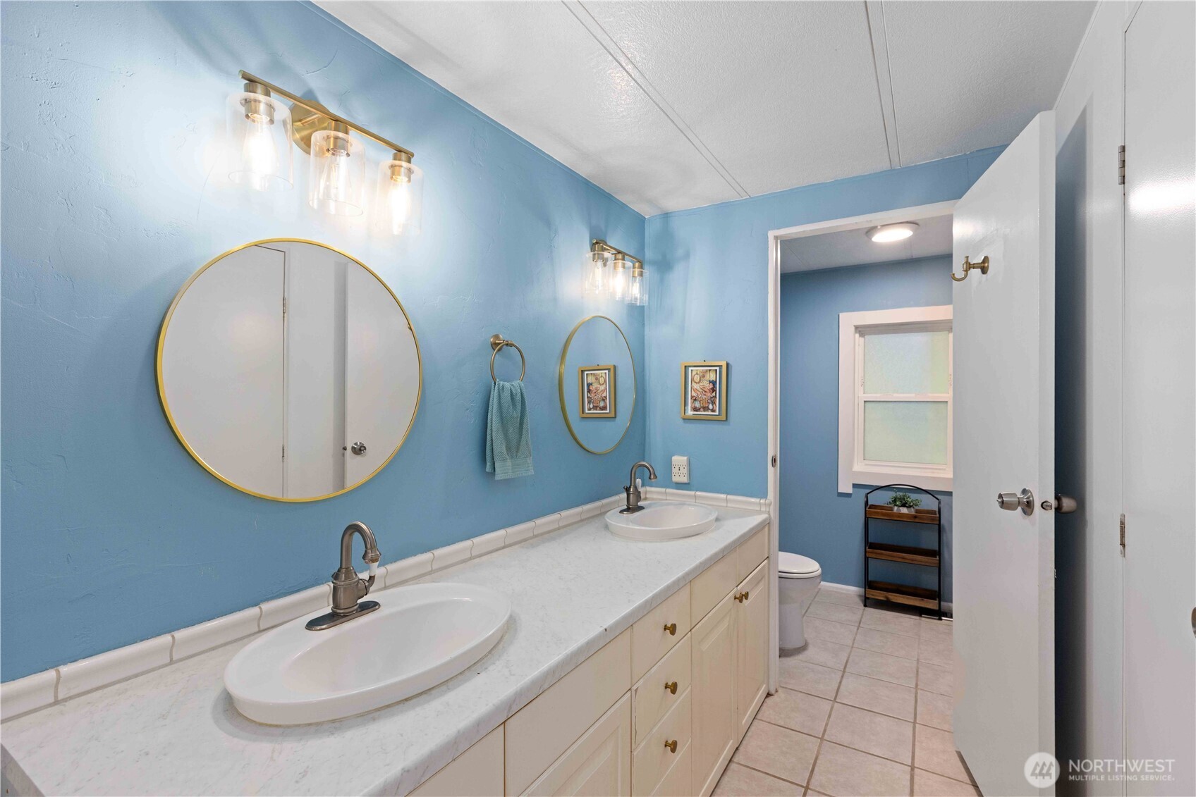 11811 NE Jefferson Point Road Kingston WA 98346