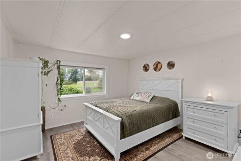 11811 NE Jefferson Point Road Kingston WA 98346