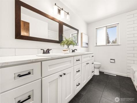 12609 146th Street E Puyallup WA 98374