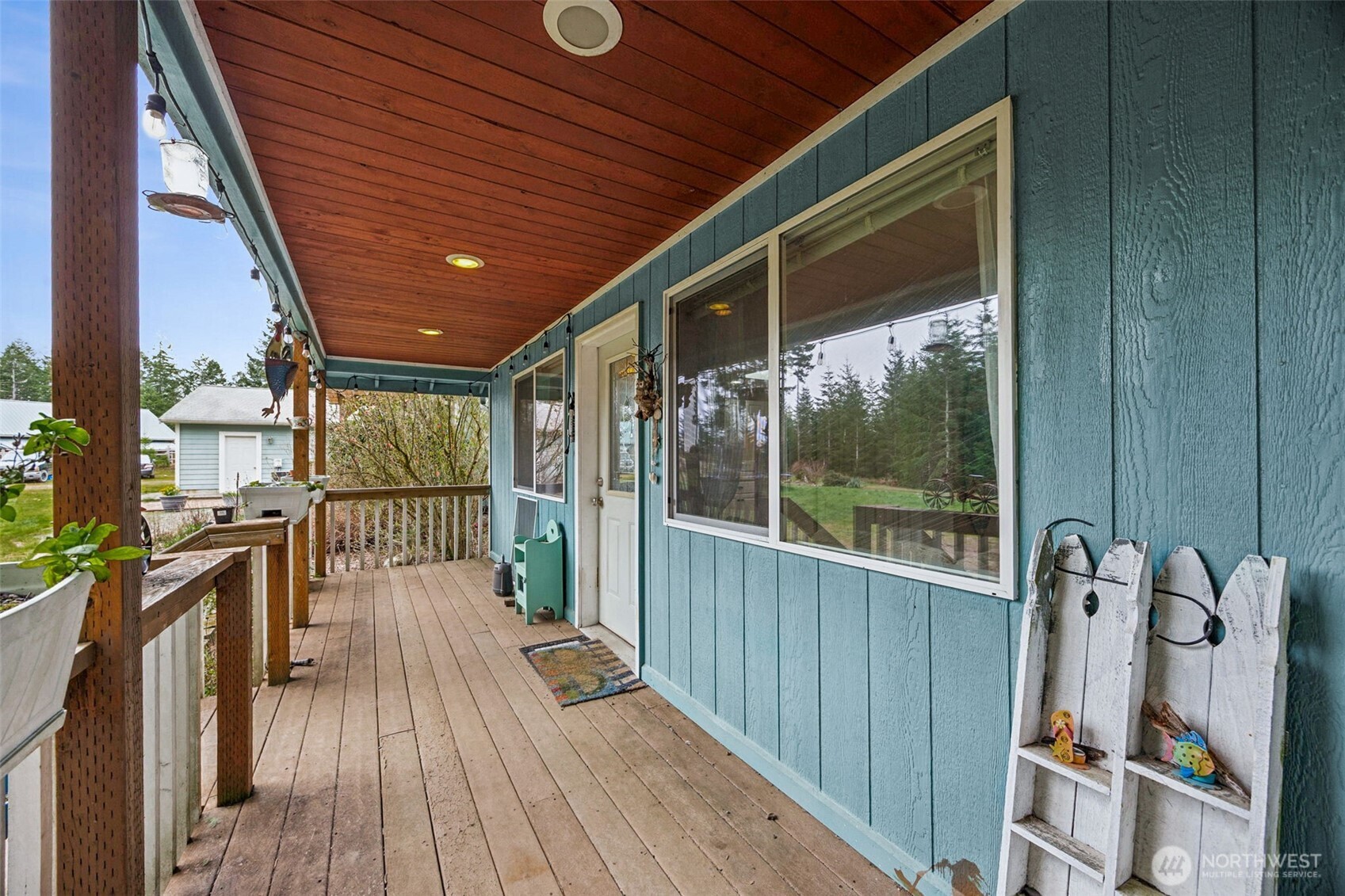 10 E Mooreview Lane E Shelton WA 98584