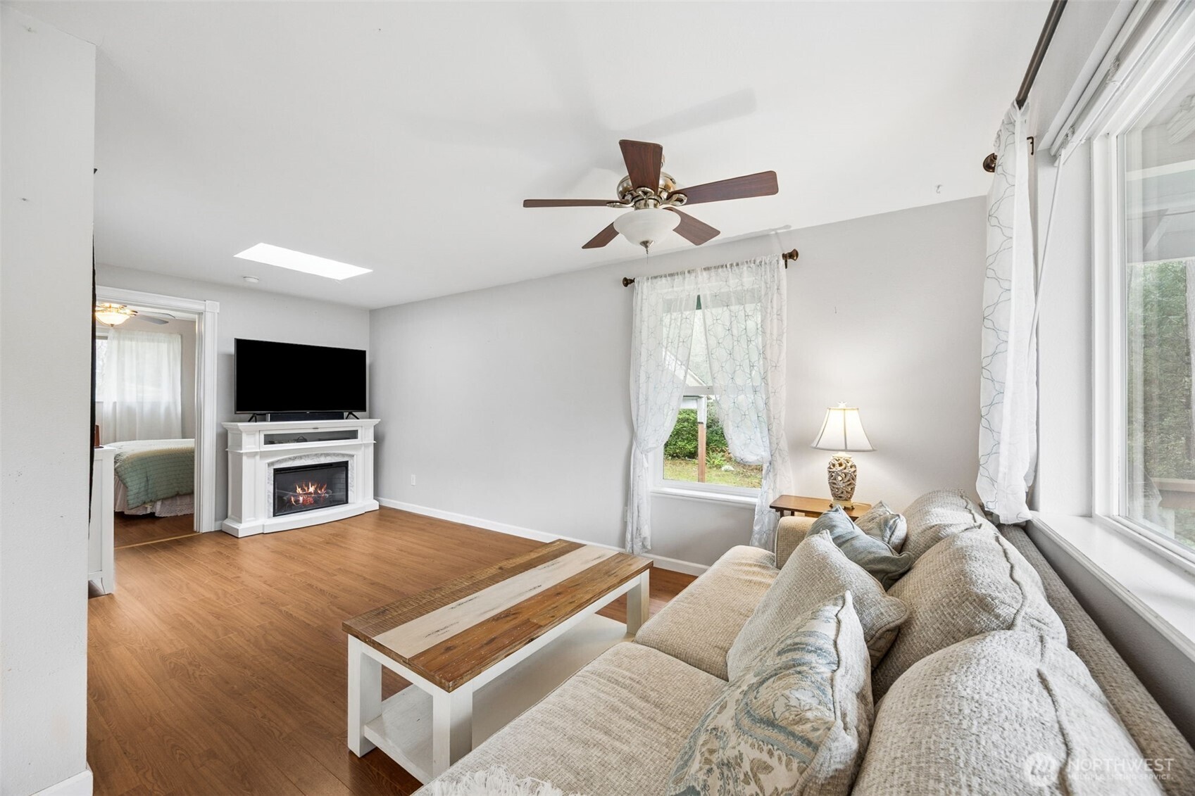 10 E Mooreview Lane E Shelton WA 98584