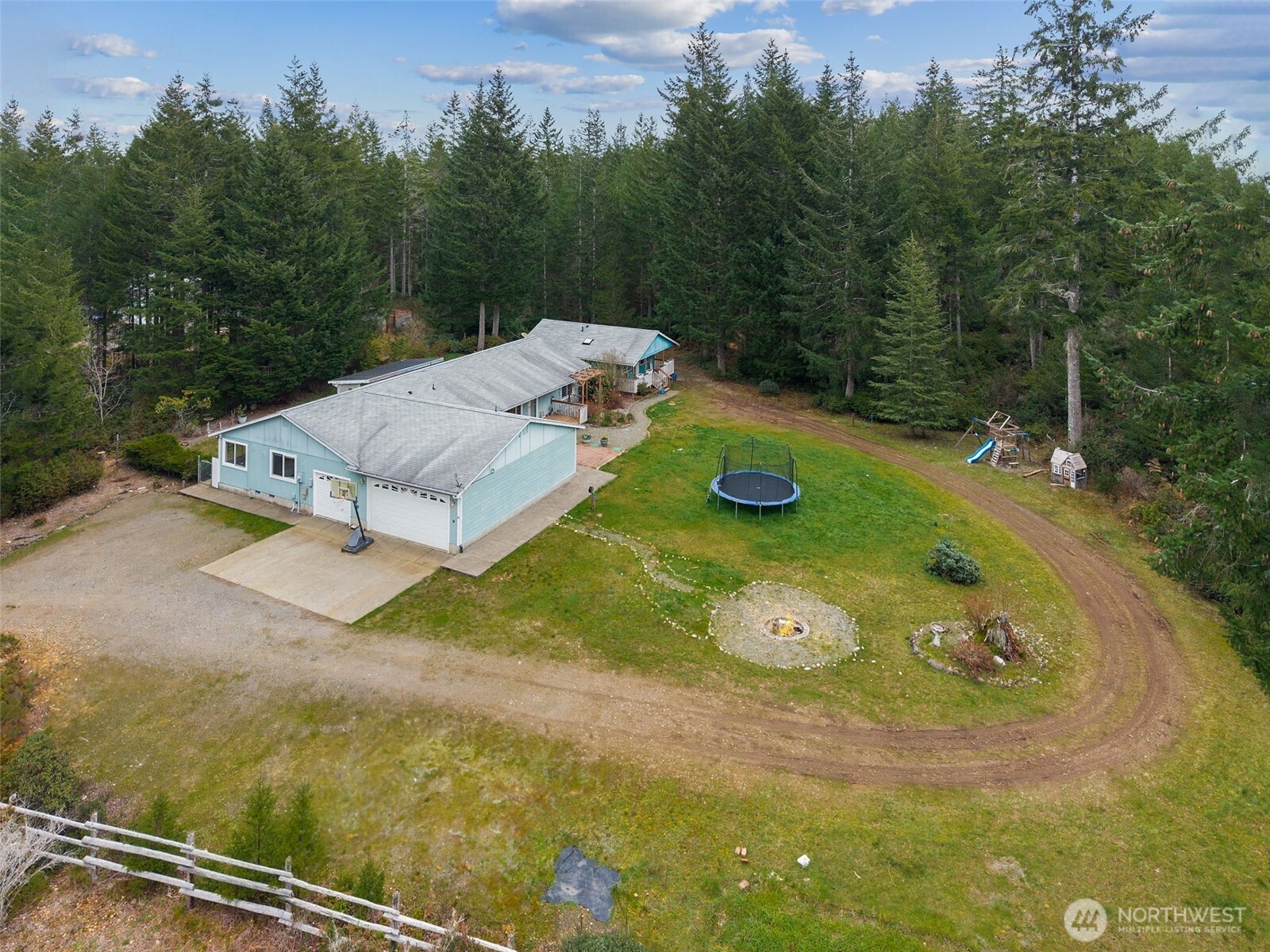 10 E Mooreview Lane E Shelton WA 98584