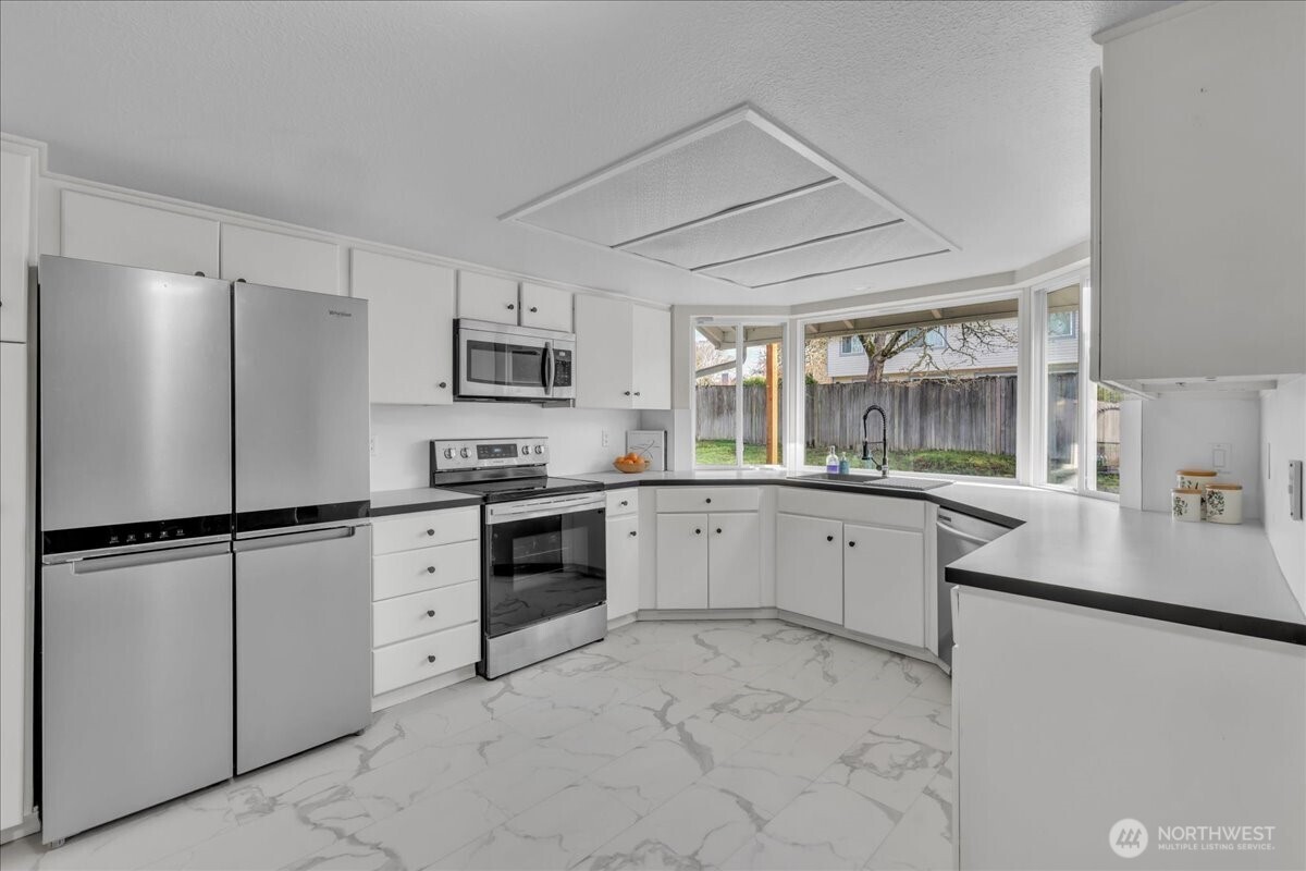 7225 95th Avenue SW Lakewood WA 98498
