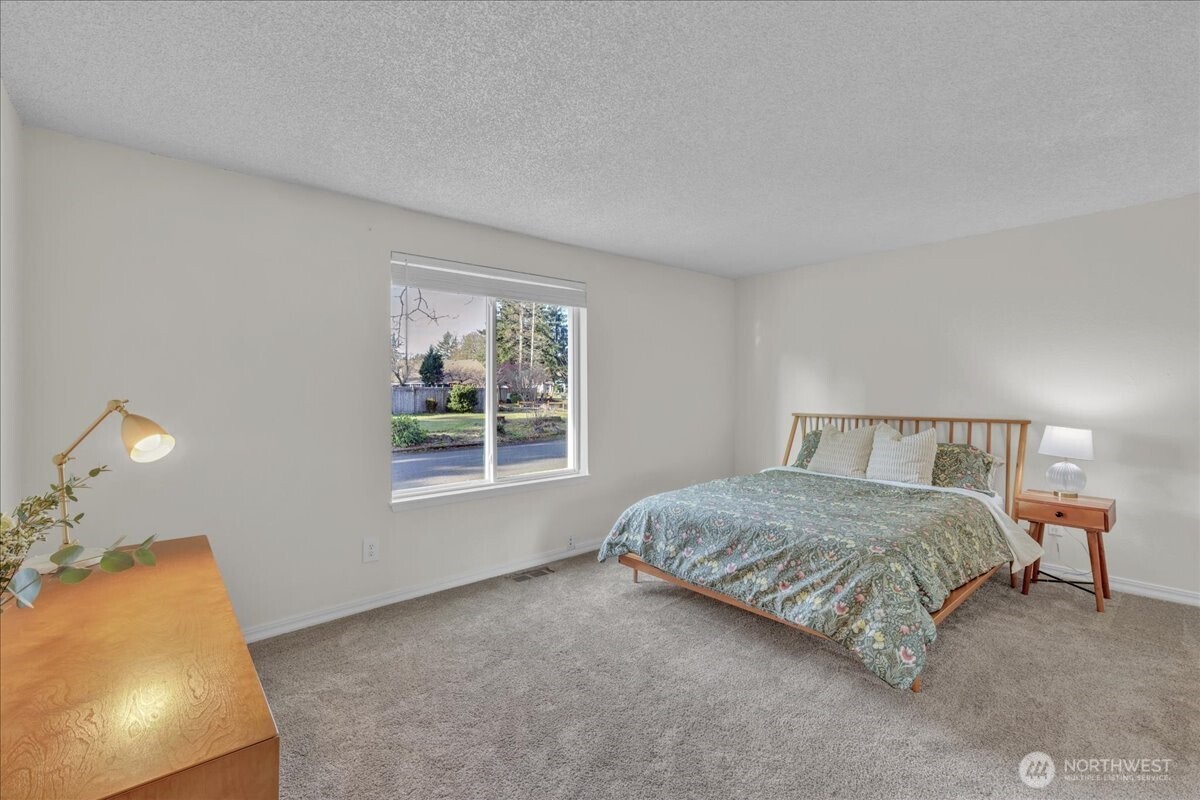 7225 95th Avenue SW Lakewood WA 98498