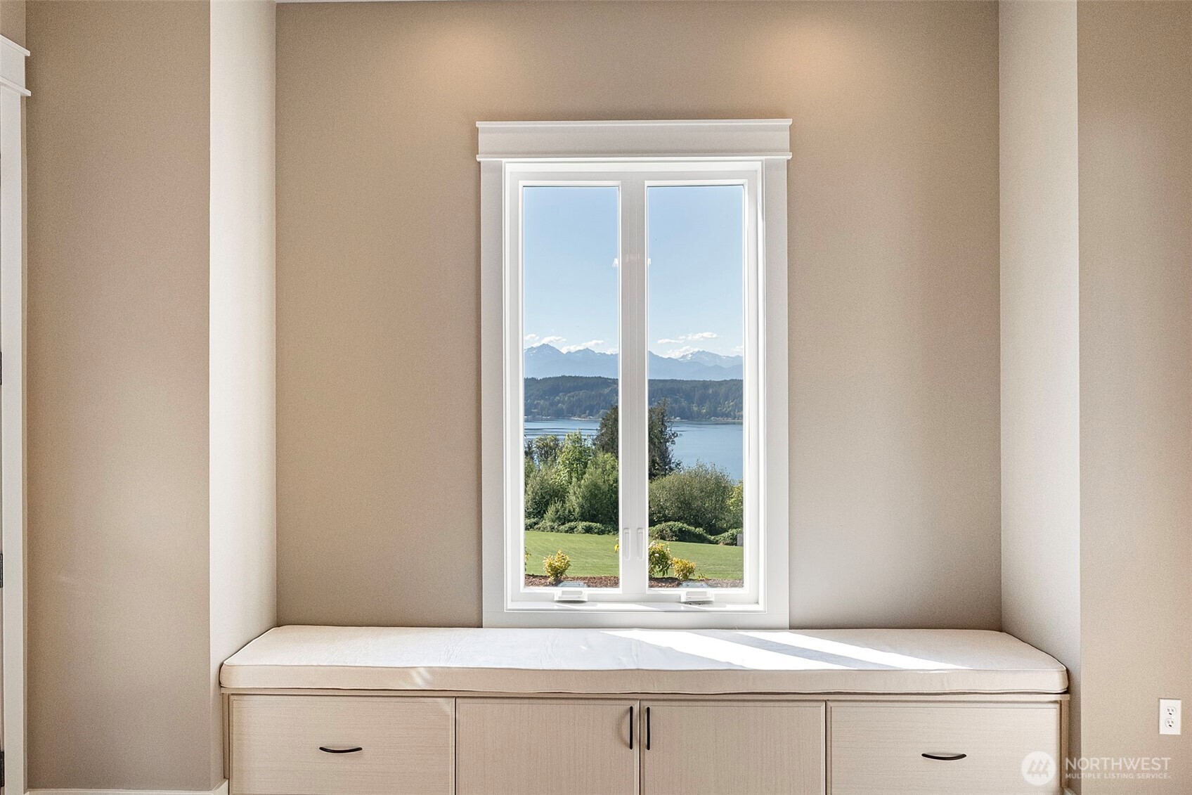 151 E Windy Ridge Lane Belfair WA 98528
