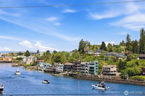 3607 W W Commodore Way Seattle WA 98199
