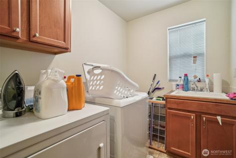 11417 185th Street E Puyallup WA 98374