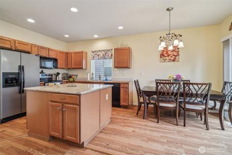 11417 185th Street E Puyallup WA 98374