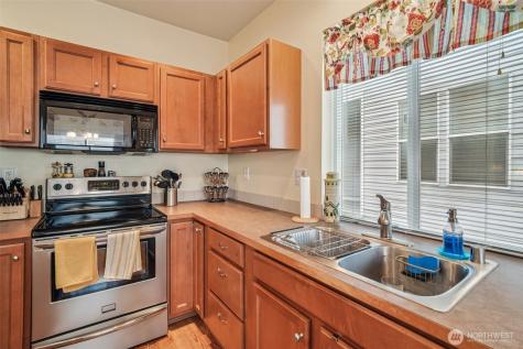 11417 185th Street E Puyallup WA 98374