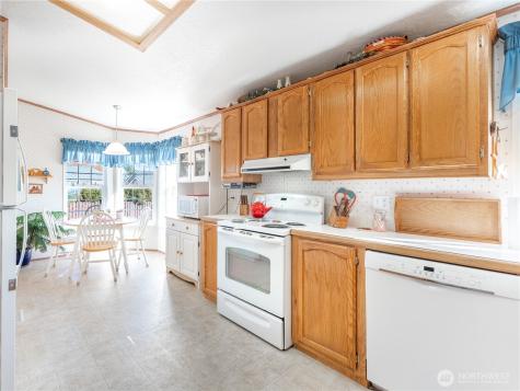 913 Meadow Ridge Wenatchee WA 98801