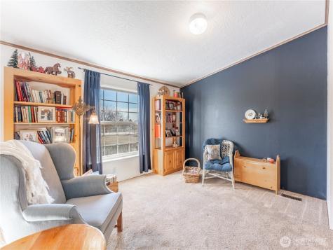 913 Meadow Ridge Wenatchee WA 98801