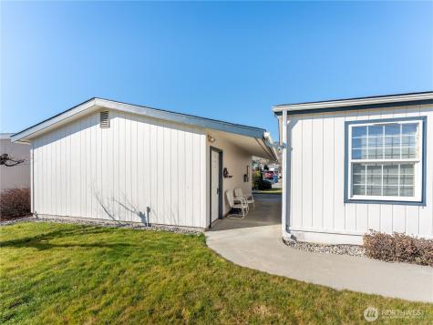 913 Meadow Ridge Wenatchee WA 98801