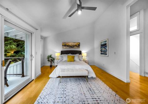 8449 W Mercer Way Mercer Island WA 98040