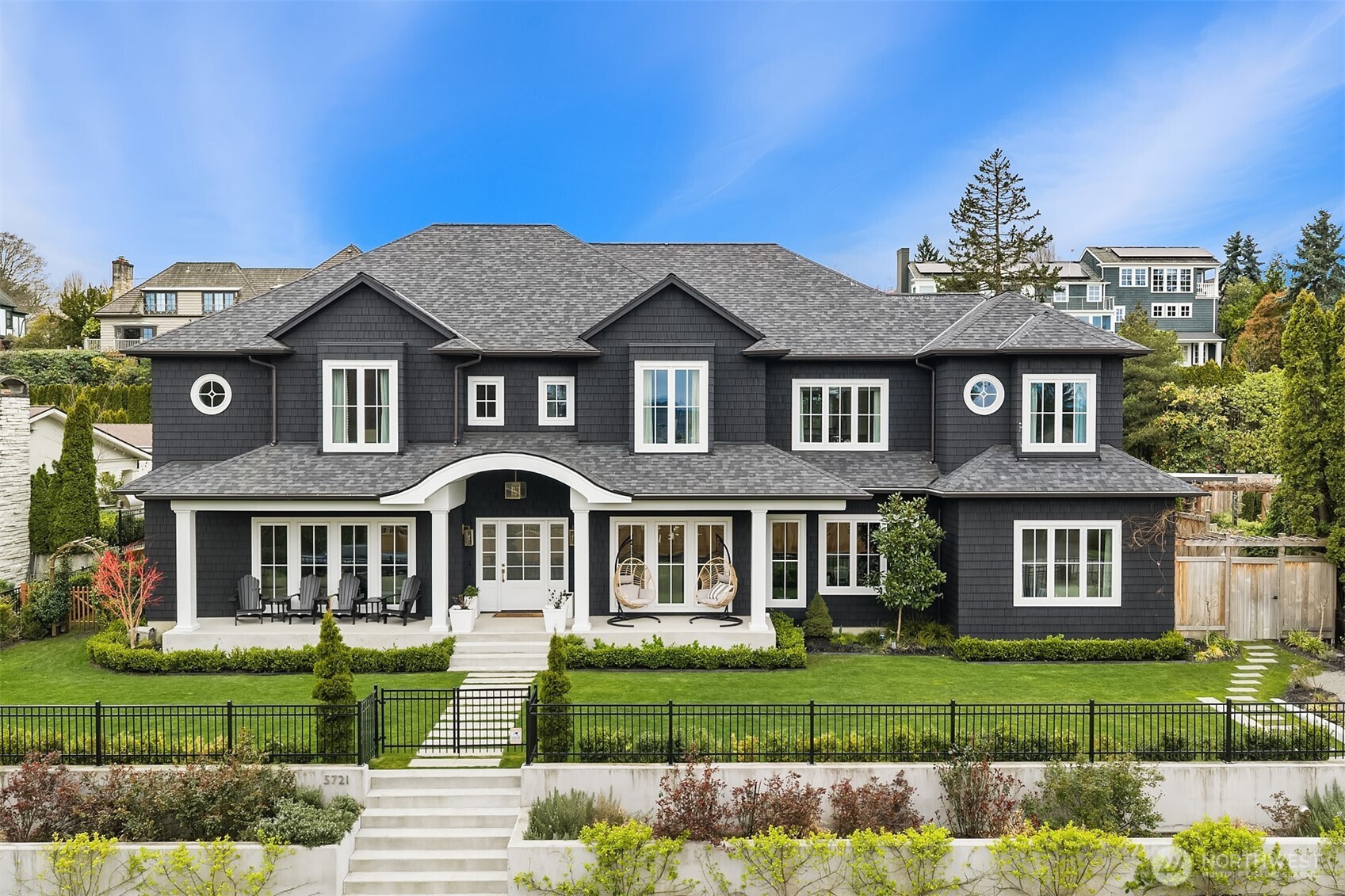 5721 65th Avenue NE Seattle WA 98105